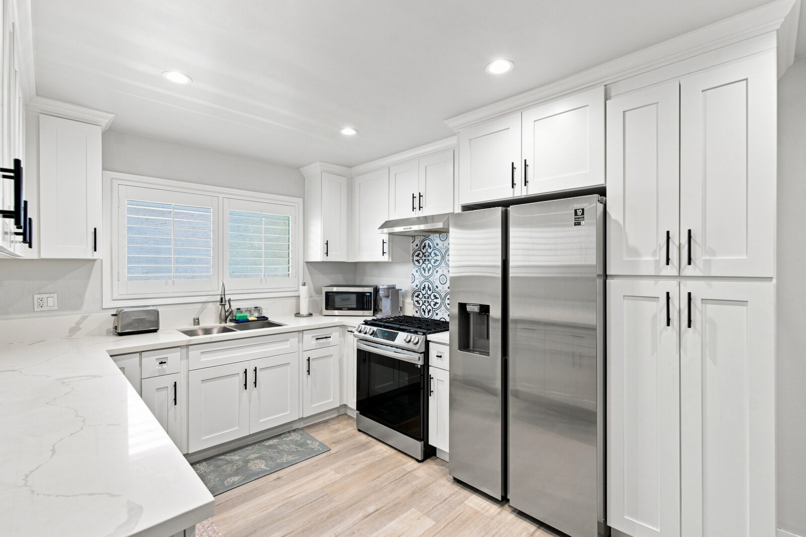 5354 Lindley Avenue #209, Encino, CA 91316, 3 bedroom 2 bath condo for sale, photo 17 of 33
