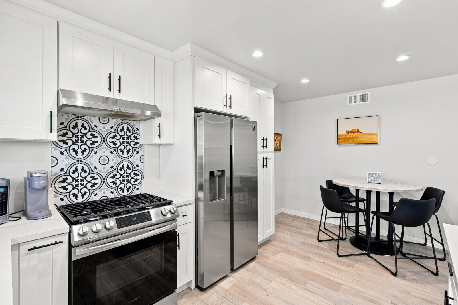 5354 Lindley Avenue #209, Encino, CA 91316, 3 bedroom 2 bath condo for sale, photo 18 of 33
