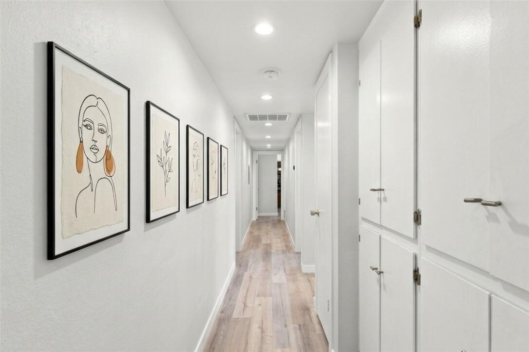 5354 Lindley Avenue #209, Encino, CA 91316, 3 bedroom 2 bath condo for sale, photo 30 of 33