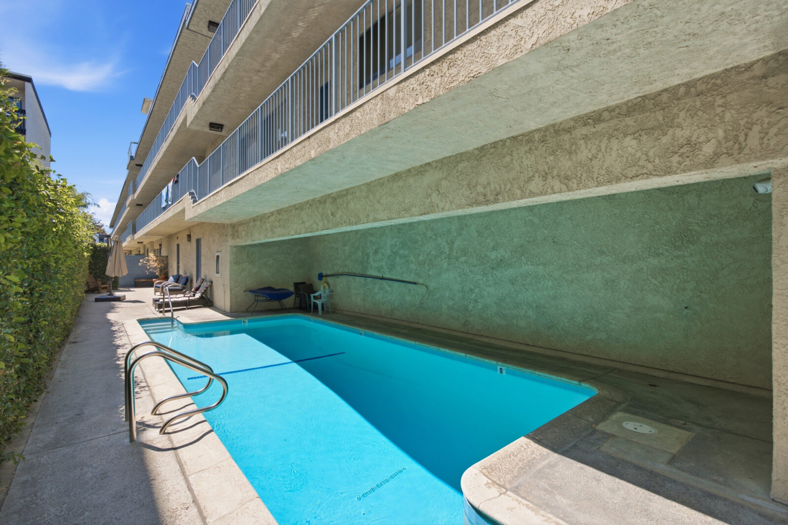 5354 Lindley Avenue #209, Encino, CA 91316, 3 bedroom 2 bath condo for sale, photo 32 of 33